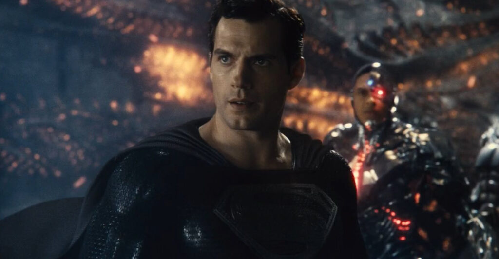 SUPERMAN  HENRY CAVILL RETORNARÁ COMO O HERÓI EM DIVERSOS FILMES – Aliança  Geek