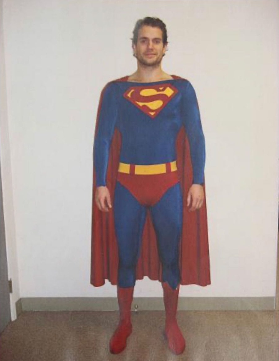 Antes e depois de Henry Cavill Superman Fotos mostram incrível ganho  muscular de 18 libras para o Homem de Aço
